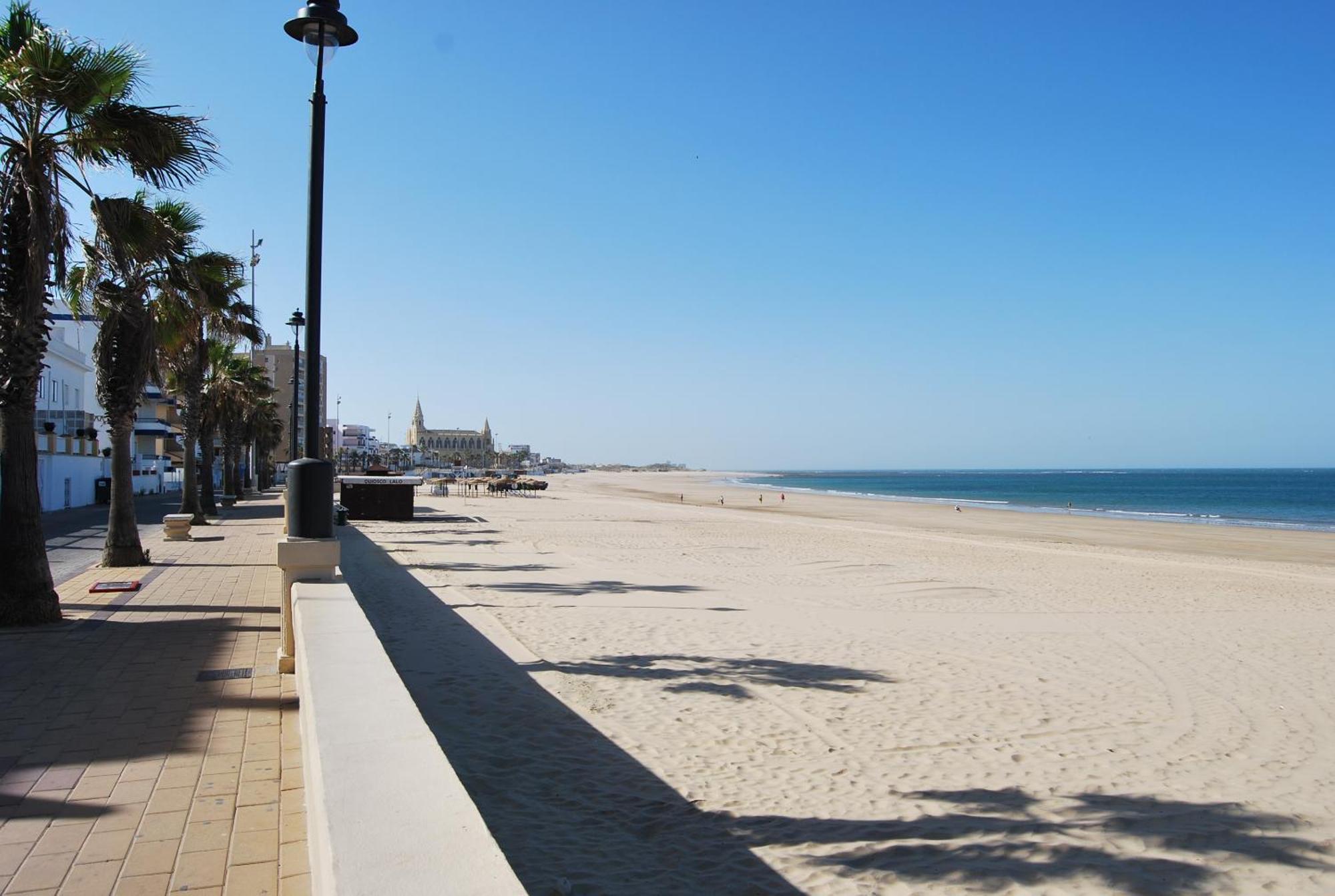 Tranvia Beach House Chipiona Kültér fotó